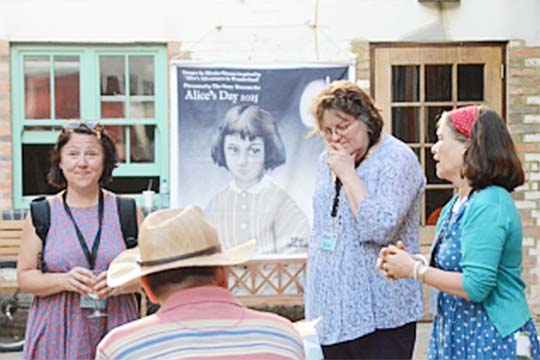 Alice’s Day